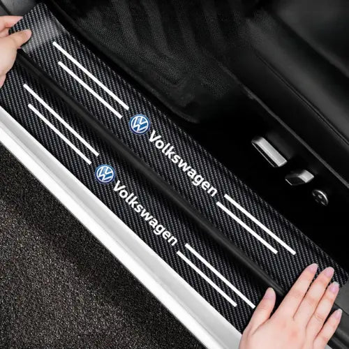 Kit Protetor Soleira Personalizado Universal Para Carro 4 Peças [OFERTA ESPECIAL LIMITADA 🔥]